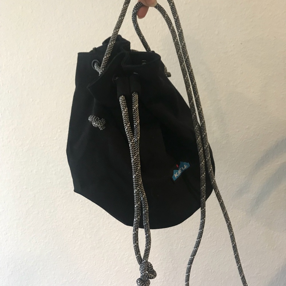 Kavu Black Bucket Bag